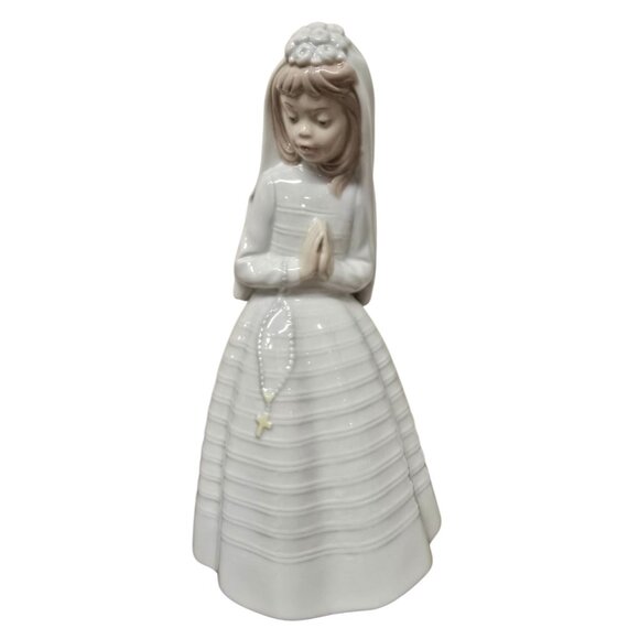 Nao Lladro First Communion Girl 9" Figurine Porcelain Prayer - Picture 2 of 8